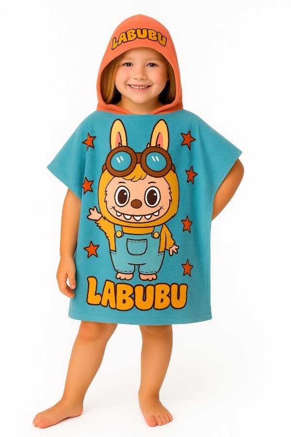 PONCHO LABUBU TOALLA MICRO
