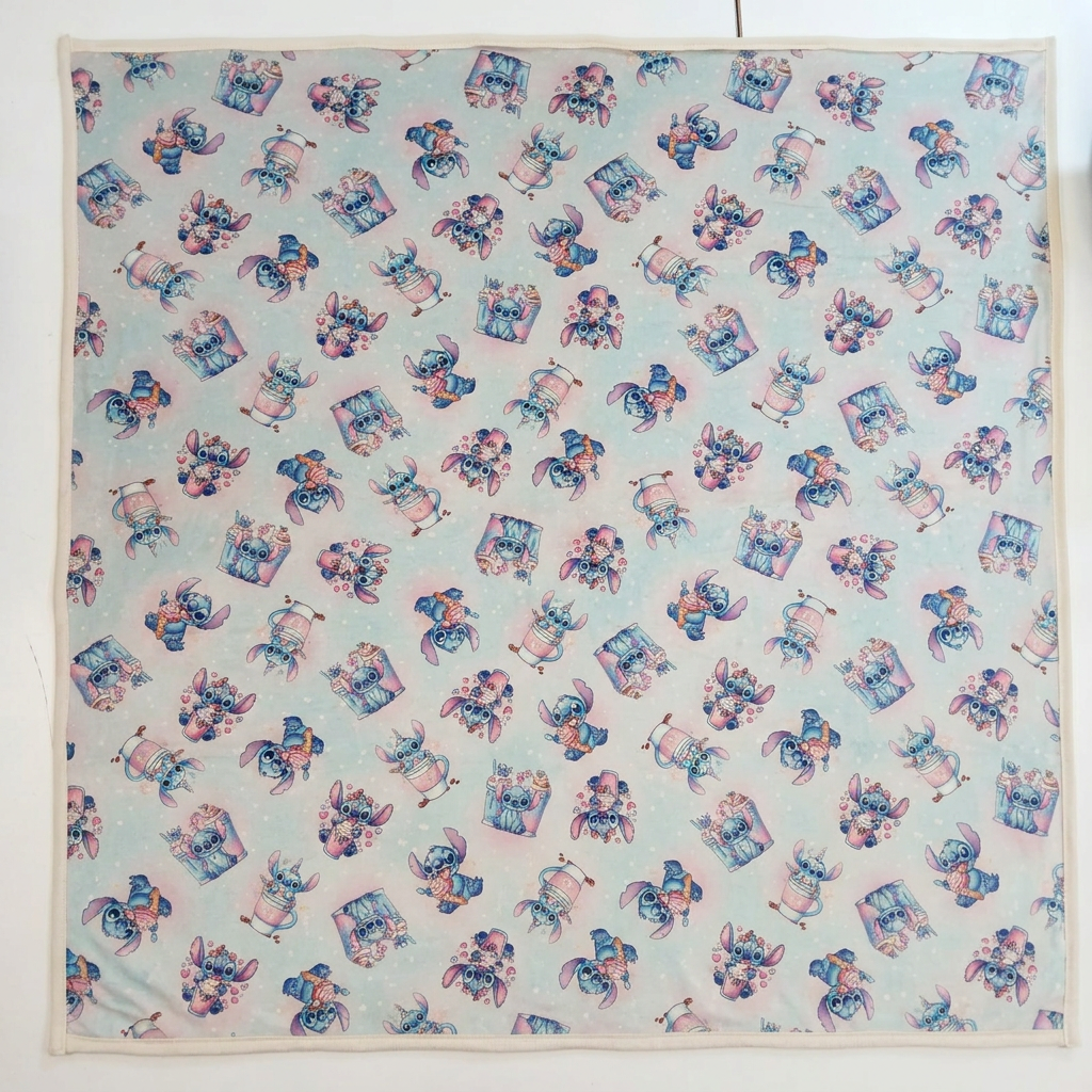 MANTA CON CORDERITO STITCH PASTEL